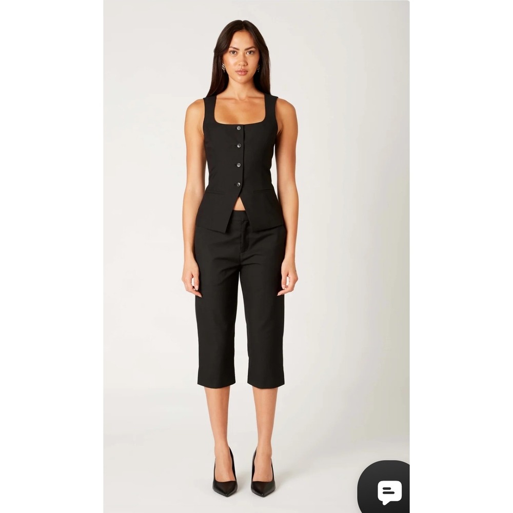 NIA Women Black Tailored Square Neck Button Front Peplum Vest Small NT-1707